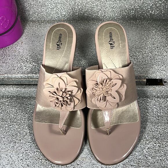 JC Penney  East 5th Floral Dust Rose Sandals Wedges Size 9 - Picture 2 of 8